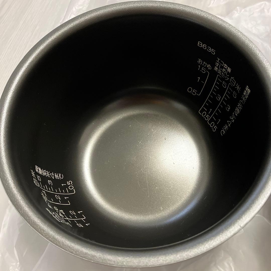 象印 炊飯器 5.5合　NW-YA10