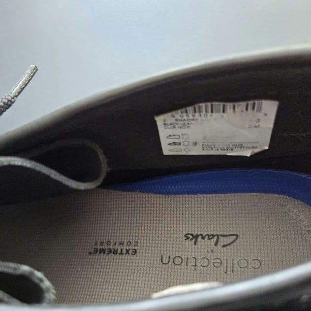 新品 CLARKS ワラビー レザー 革靴 クレープソール 26.5㎝