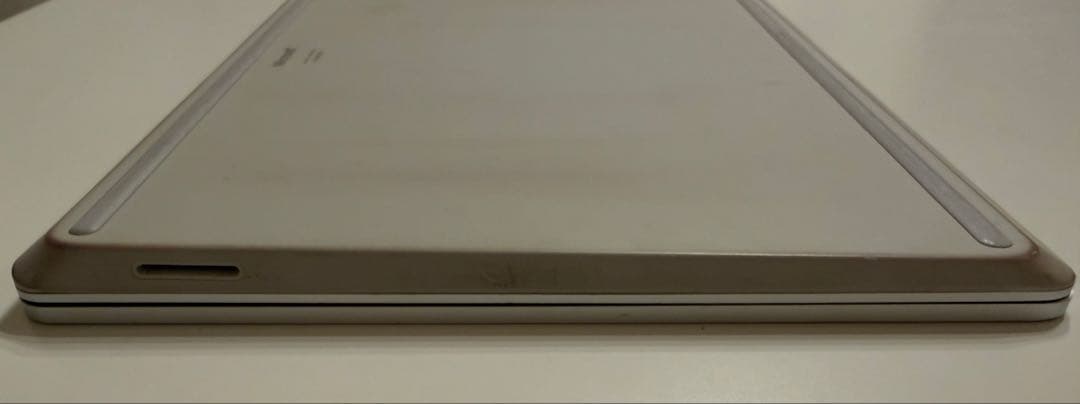 Microsoft Surface Laptop 12.4インチ