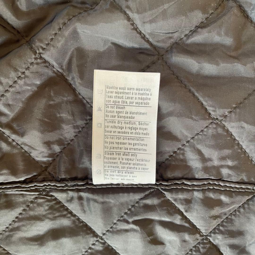 ★カーハート　carhartt ダックベスト 104395 BLK★Lサイズ★