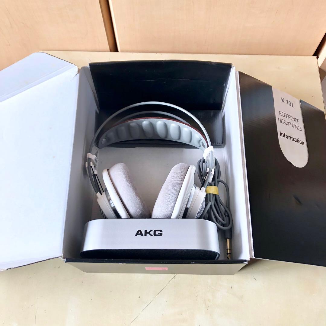 AKG K701 開放型ヘッドホン