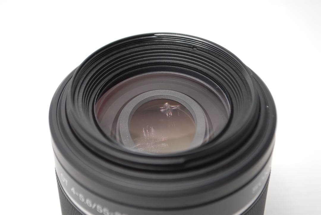 ❤️SONY α65❤️美品 手振れ補正付き 望遠レンズ付き 高速連写&追従AF