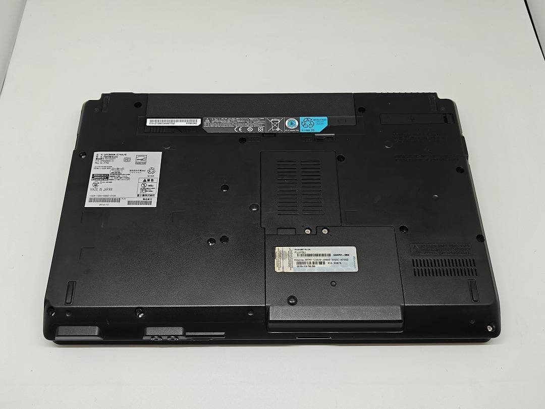 【FUJITSU】爆速 Core i7/新品SSD256GBノートパソコン　E7