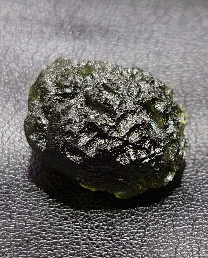 モルダバイト 12.7g 原石 Moldavite ⭐