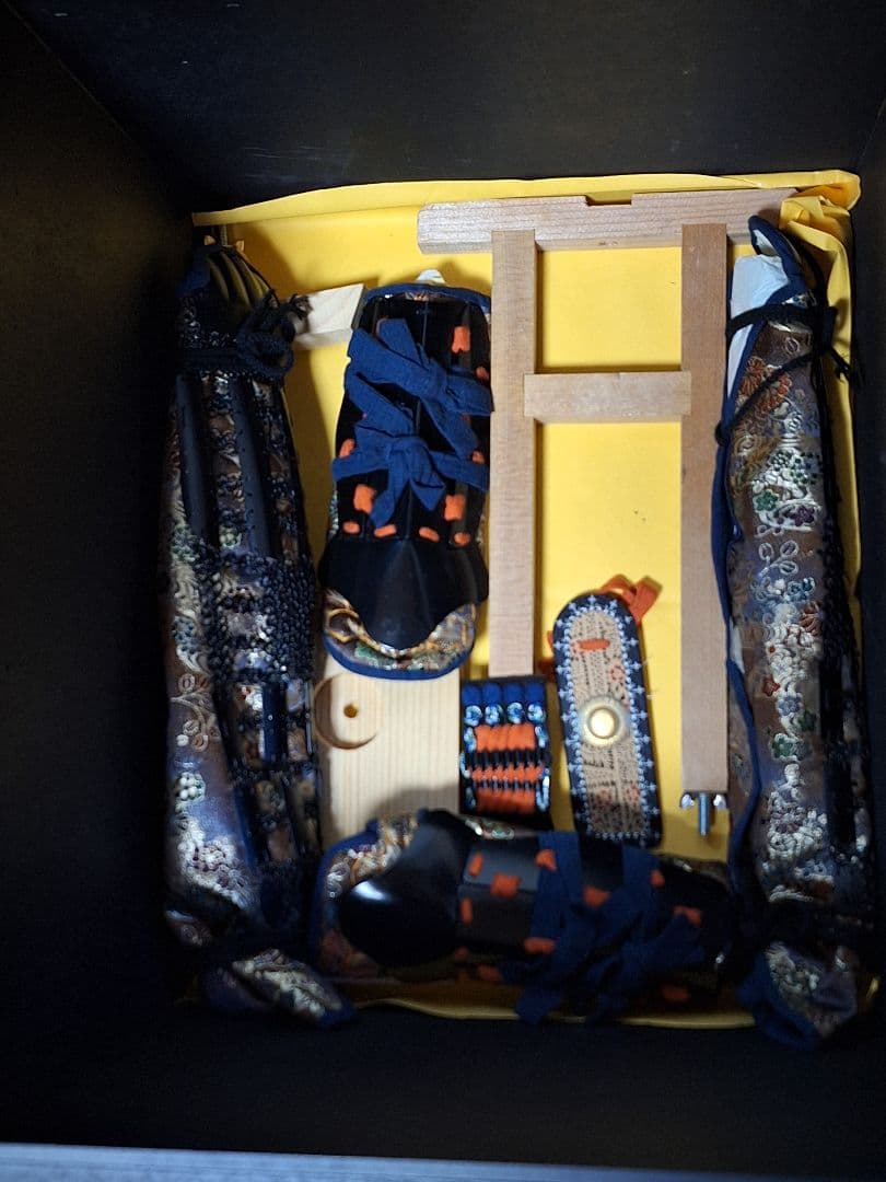 U*i様 稚児等身大鎧兜、五月人形、兜、稚児鎧兜、着用鎧兜