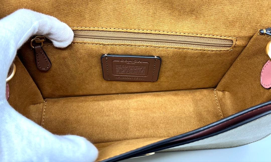 【新品・未使用】COACH シグネチャー ピンク フラップ ショルダー バッグ