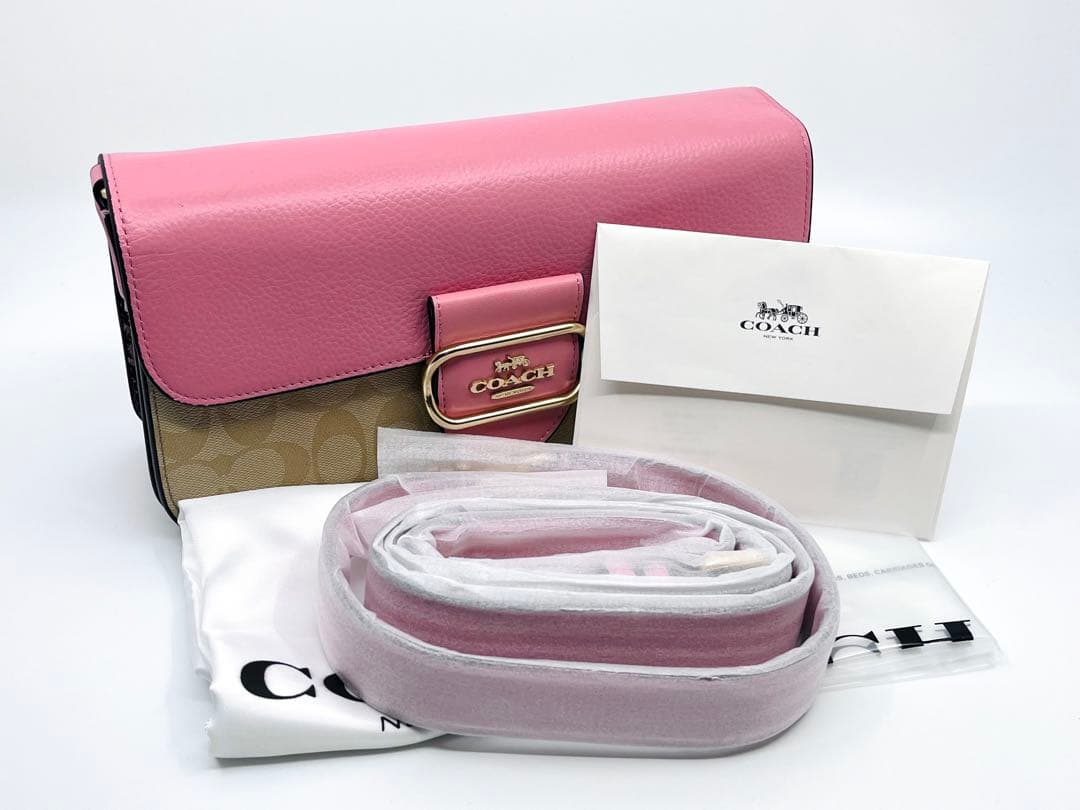 【新品・未使用】COACH シグネチャー ピンク フラップ ショルダー バッグ
