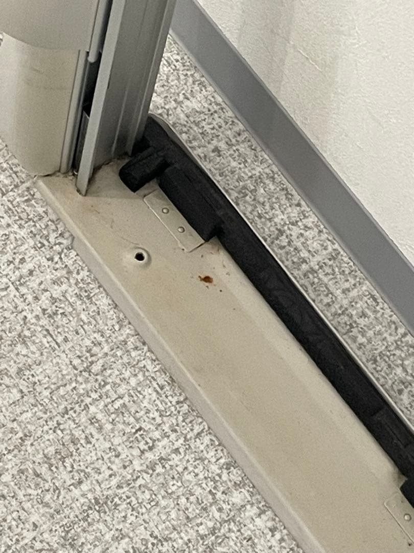 P*V様 KOIZUMI 窓用エアコン KAW-1692 2019年製