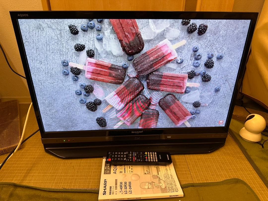 SHARP 32型　テレビ LC-32R30 2018年製 HDD内蔵　超美品！