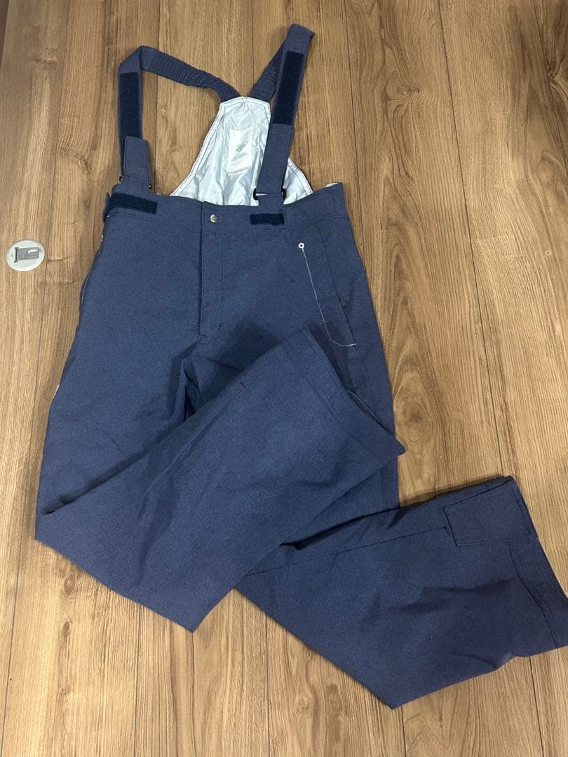 スキーウェア　上下セット　デサント　150