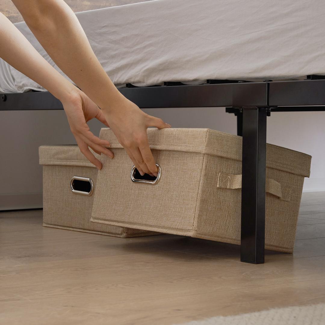 最後1セット！高級【SD・セミダブル】ベッドフレーム・コンセント付きBROWN