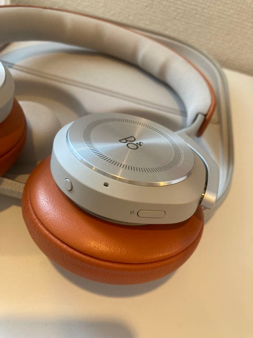 BANG & OLUFSEN BEOPLAY HX ワイヤレスヘッドホン
