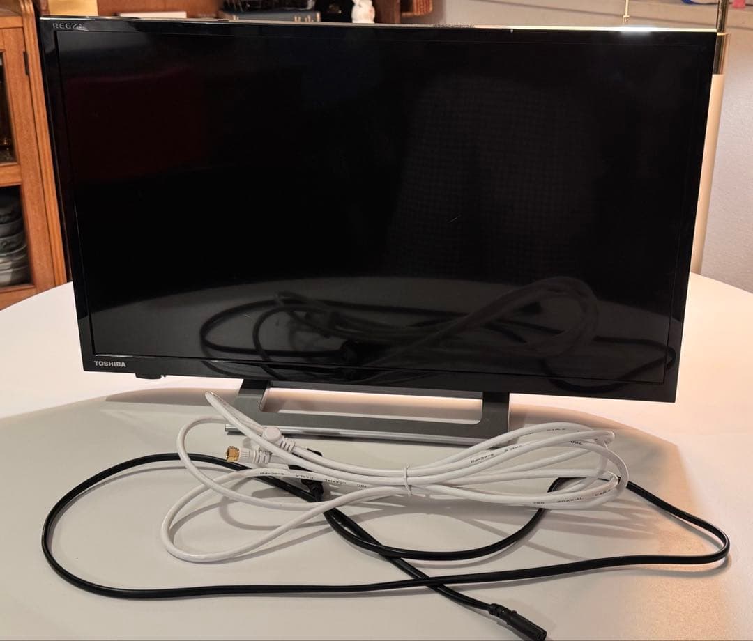 TOSHIBA 24V34 液晶テレビ 本体