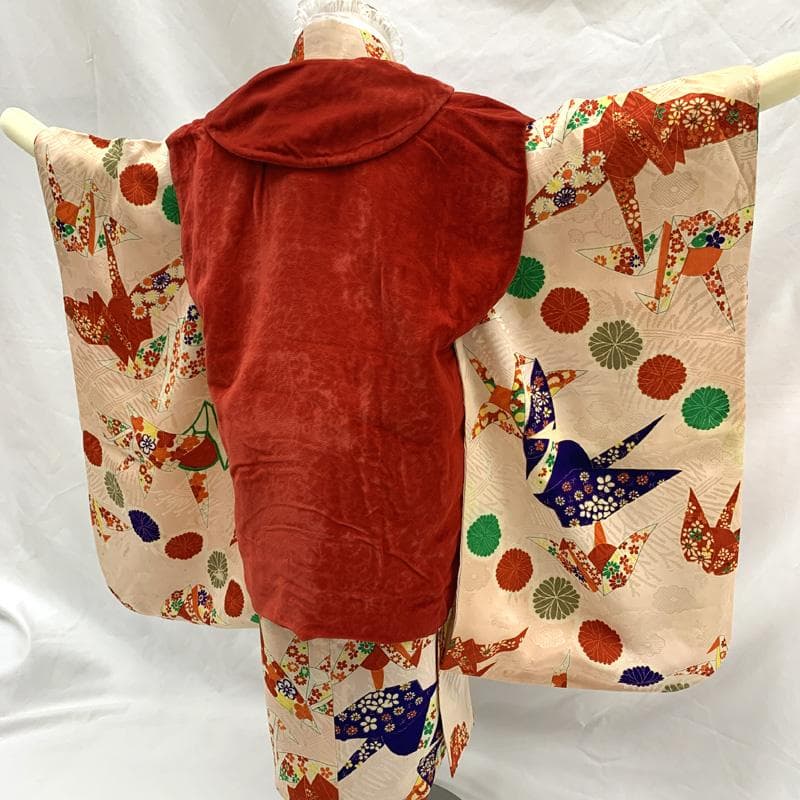 512ag66□七五三 三歳 アンティーク 女児 着物&被布 折鶴 菊文様□