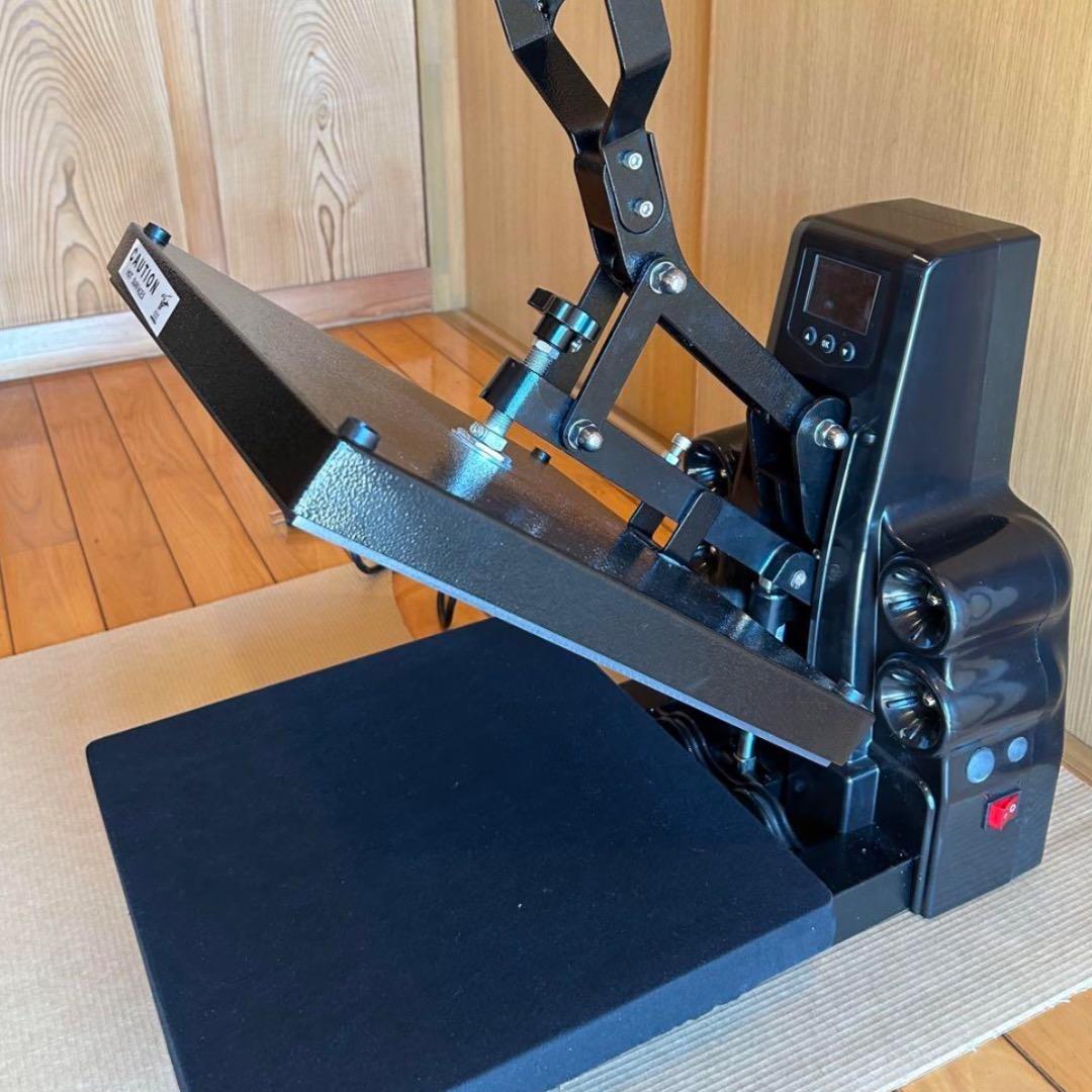 在庫特価セール【未使用】プロ用ヒートプレス機（熱転写機）　最終1台