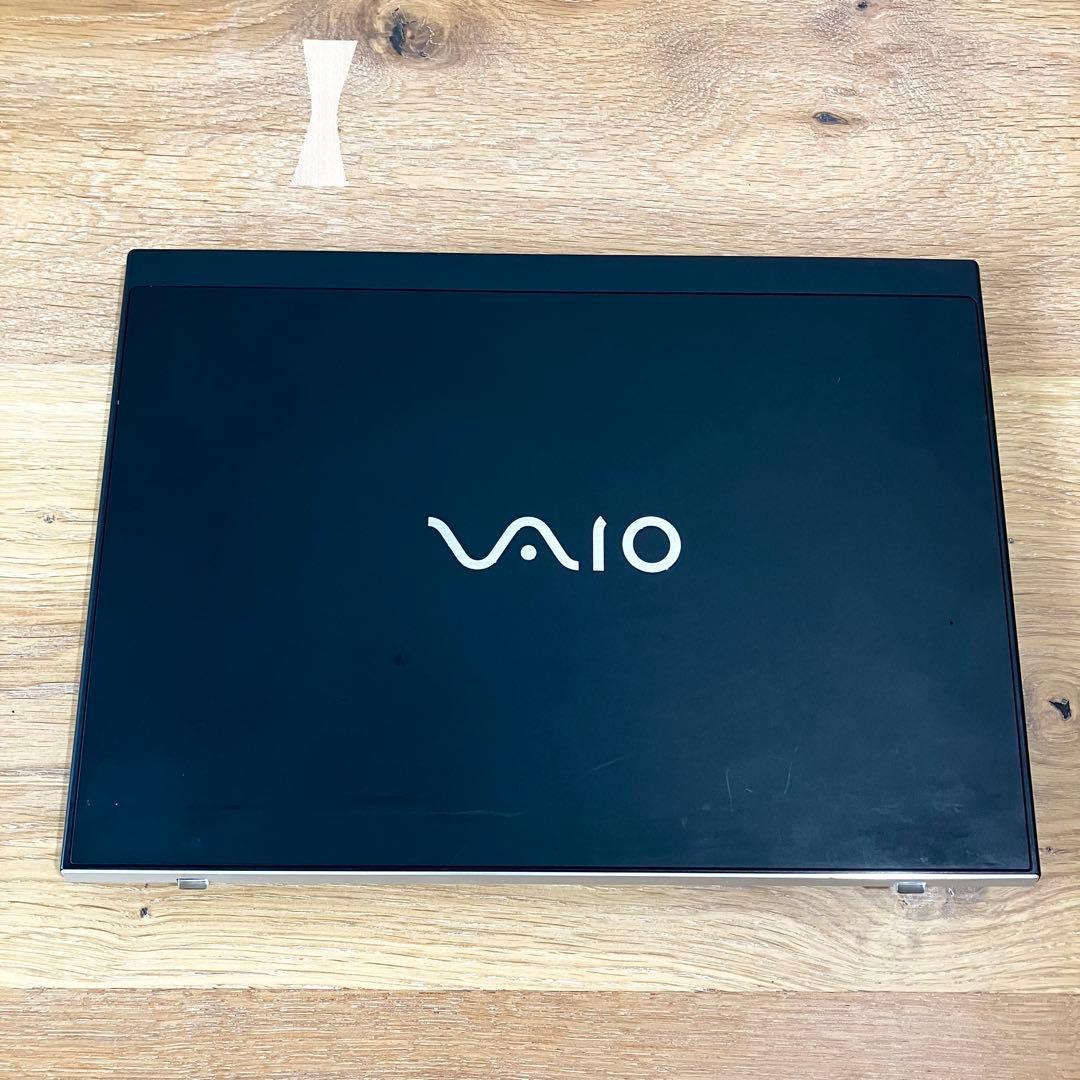 VAIO 第10世代 16GB SSD256GB 軽量ノートパソコン