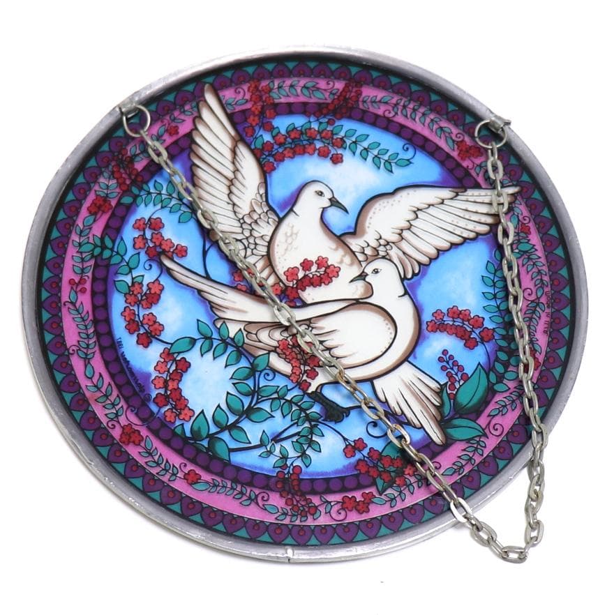 花に囲まれた幸運の二羽の鳩 ヴィンテージ ステンドグラス 平和の象徴 鳥 花柄
