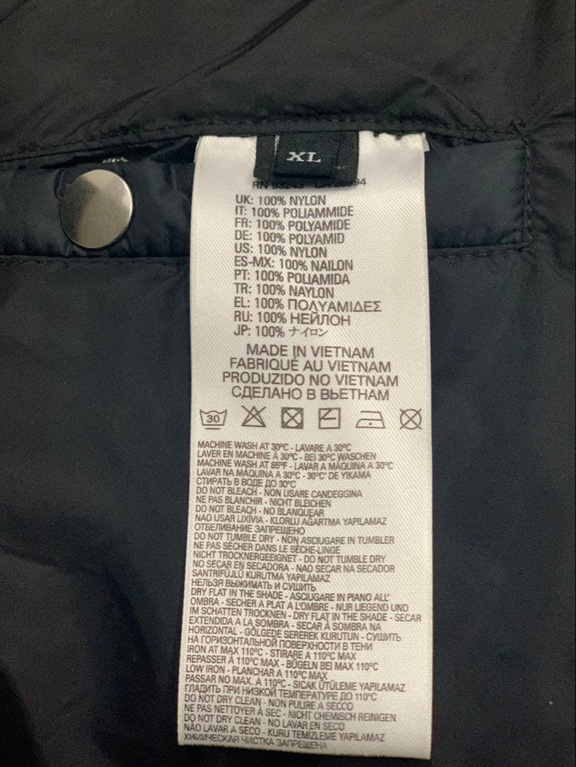 DIESEL 男性用　XL 美品　黒 キルティング ダウンジャケット