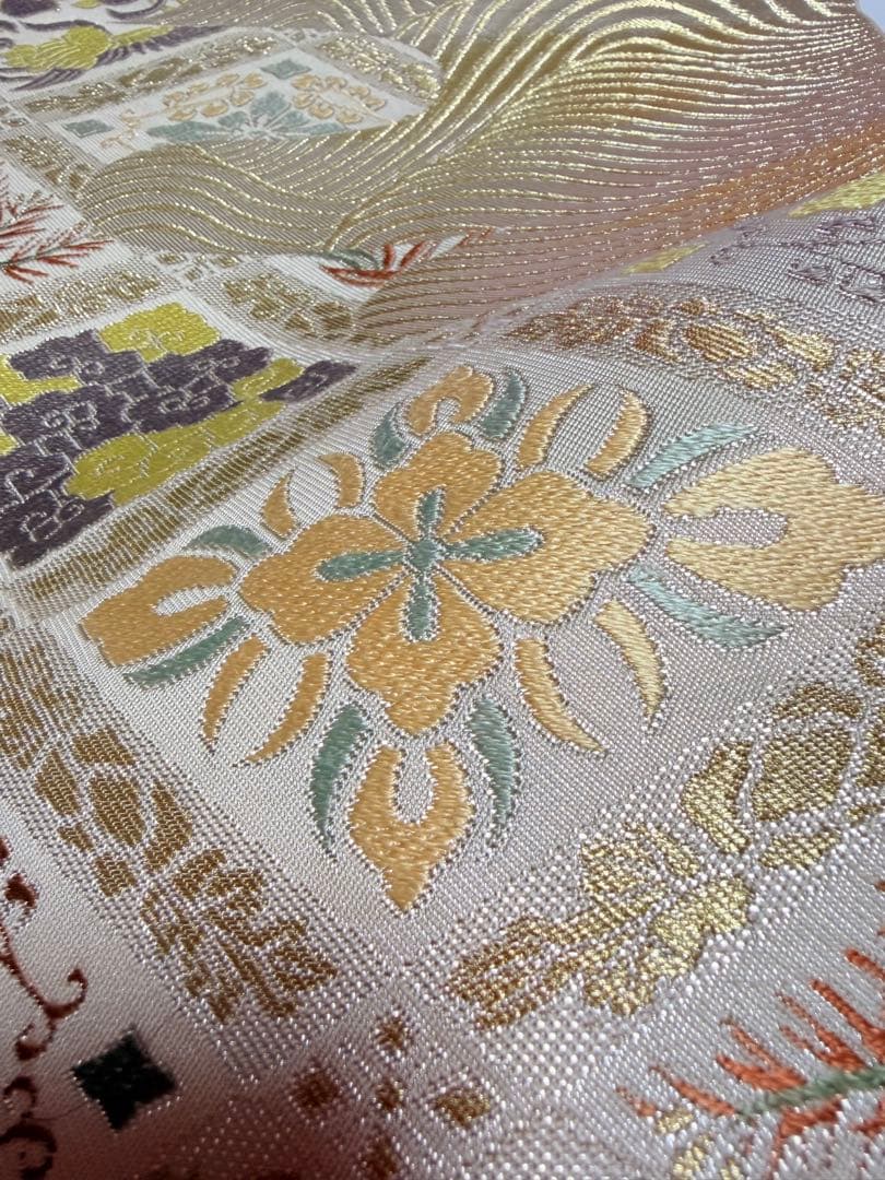 高級 袋帯 正絹 六通柄 服部織物 シルバー ホワイト 唐織 訪問着 留袖