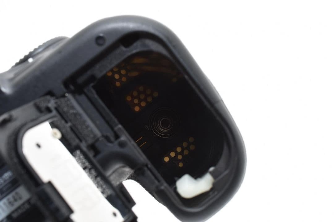 瞬間を捉える高速連写✨キヤノン EOS 60D✨超望遠 Ｗレンズ✨ショット数少