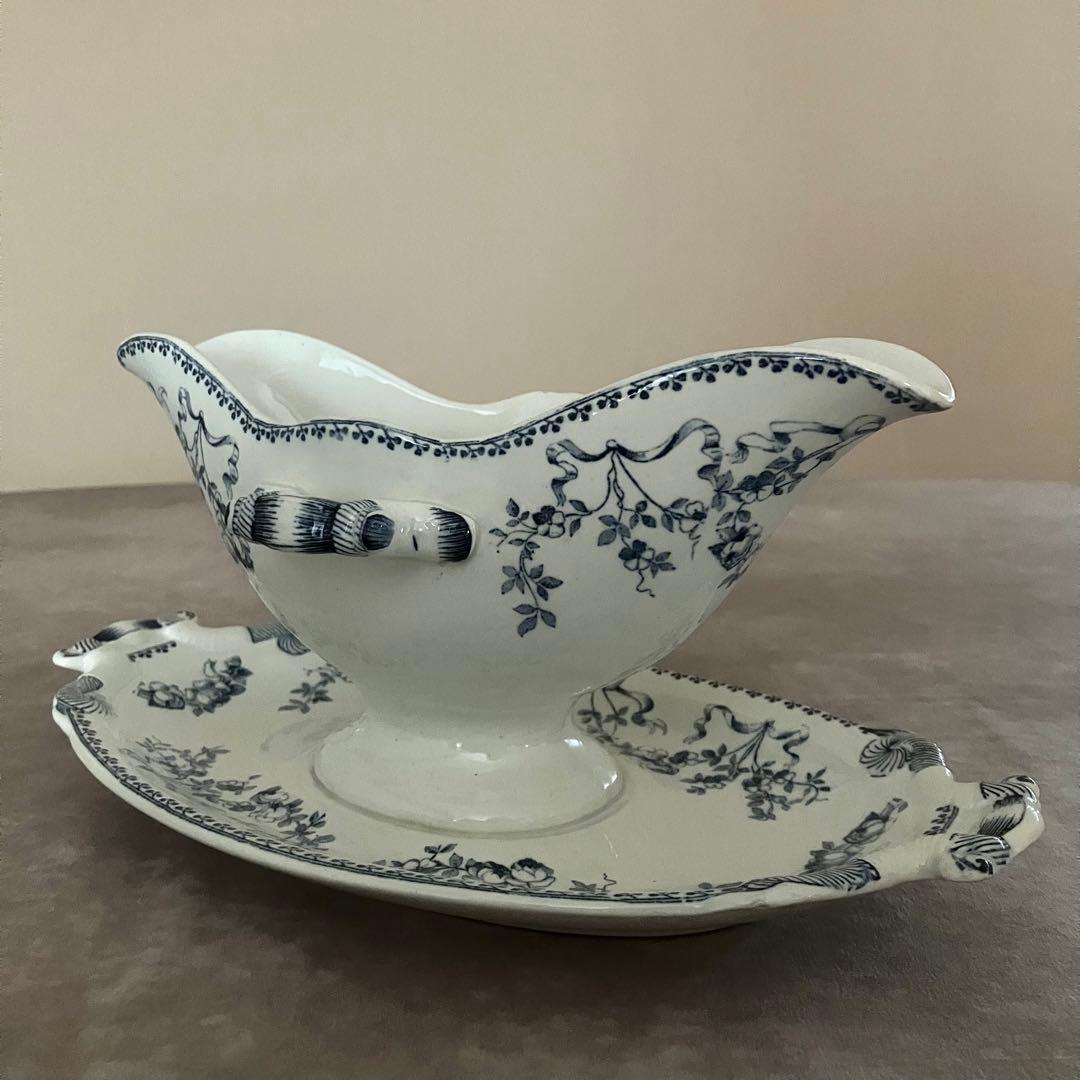 美品フランスアンティーク・サルグミンヌ U&Cモーツァルト・ソーシエール1点