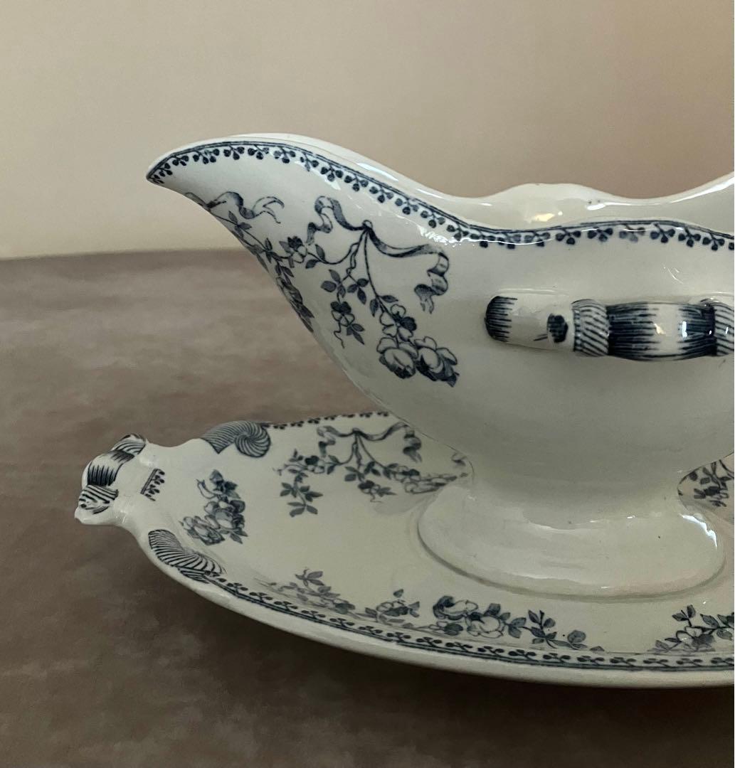 美品フランスアンティーク・サルグミンヌ U&Cモーツァルト・ソーシエール1点