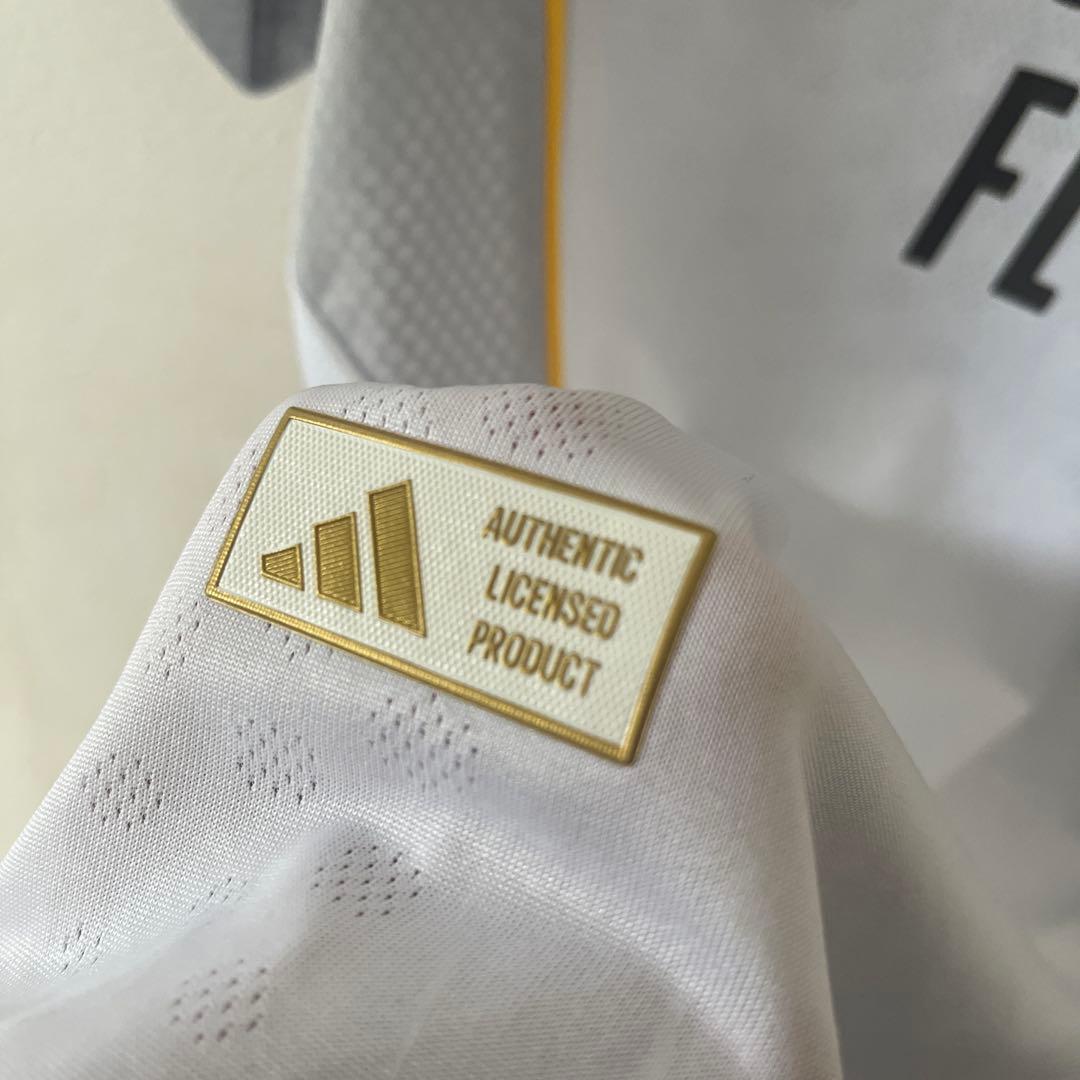 レアルマドリードユニフォームホーム25/26 アルダギュレル