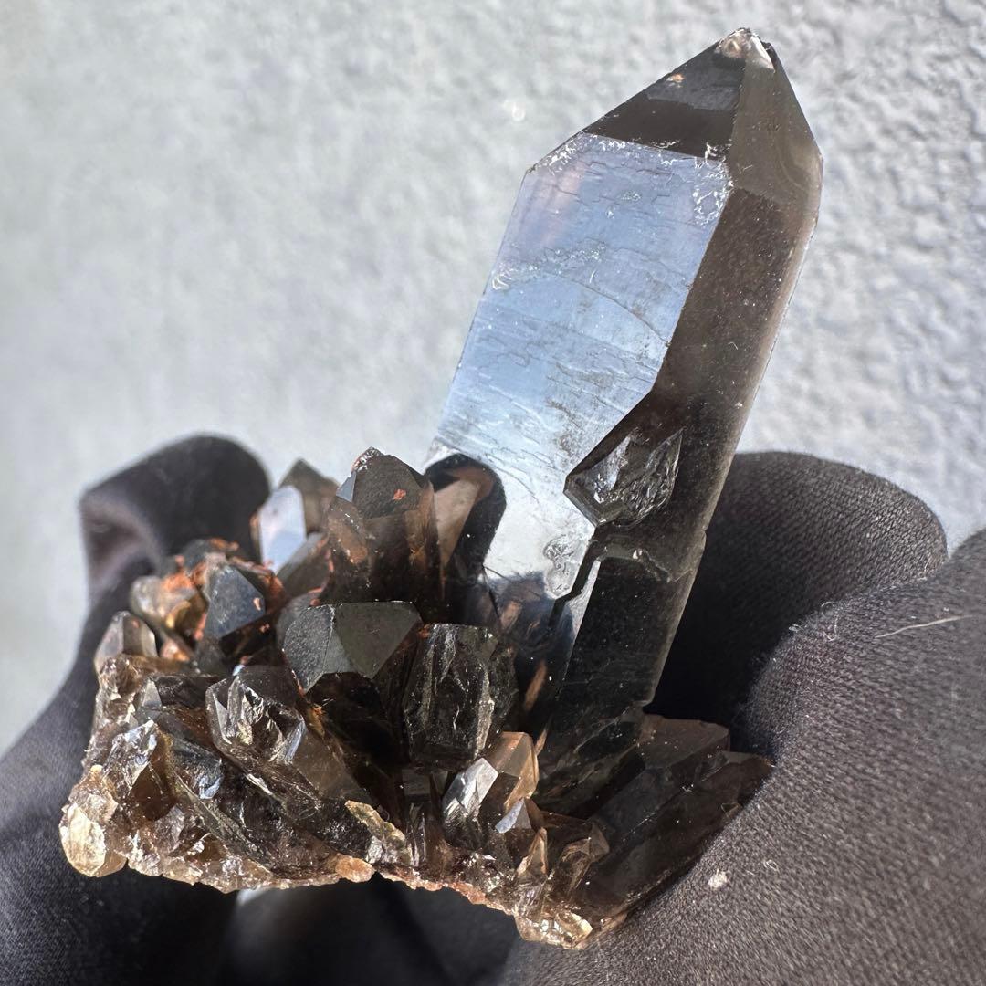 【最強魔除け】守護石モリオンスモーキークォーツ 原石クラスター 黒水晶A1534