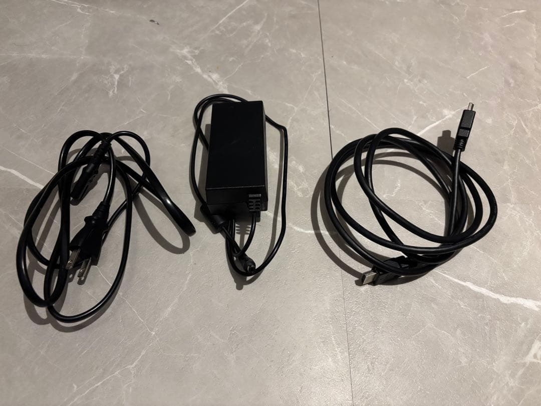 Philips 27インチ　PCモニター　271E1D/11