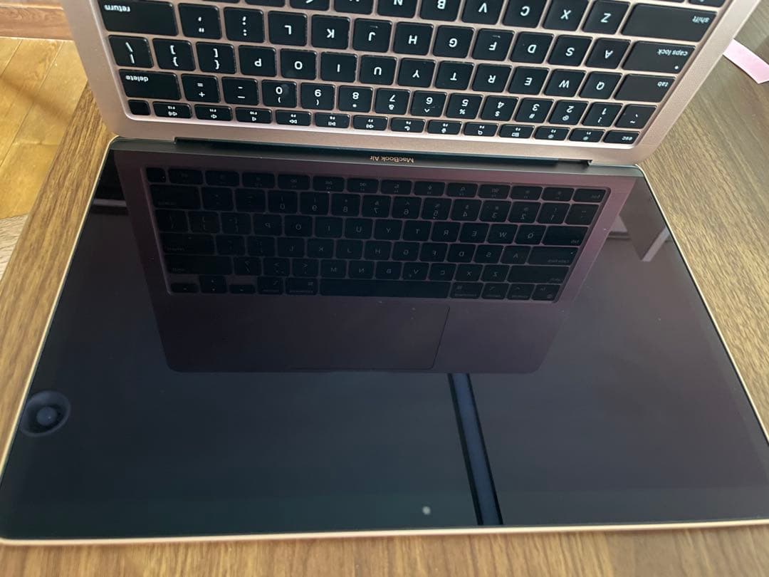 【美品】macbook Air M1 2020 13インチ 8GB/256GB