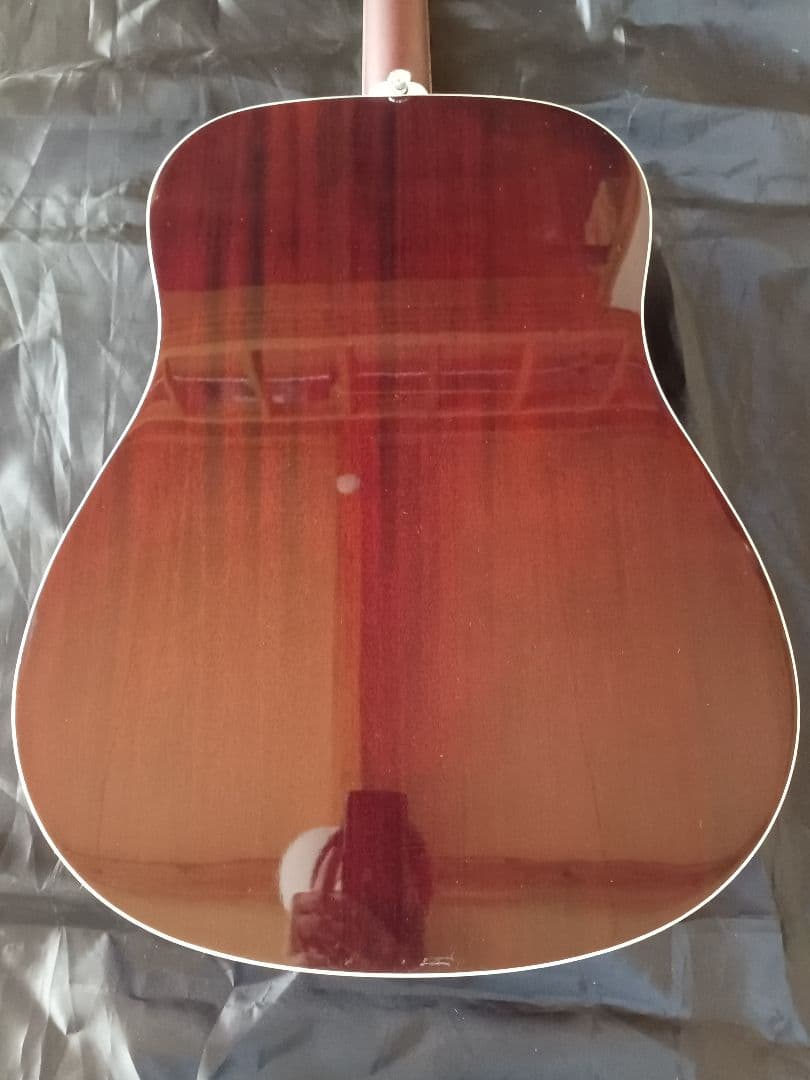 【送料込】【美品】James　ドレッドノート　島村楽器　トップ単板　整備済