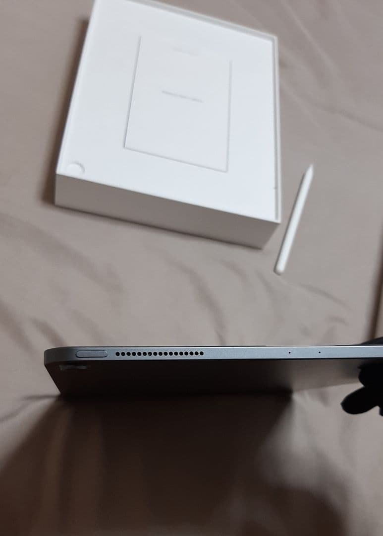 12.9インチ iPad Pro第3世代64GB新古Apple Pencil 2