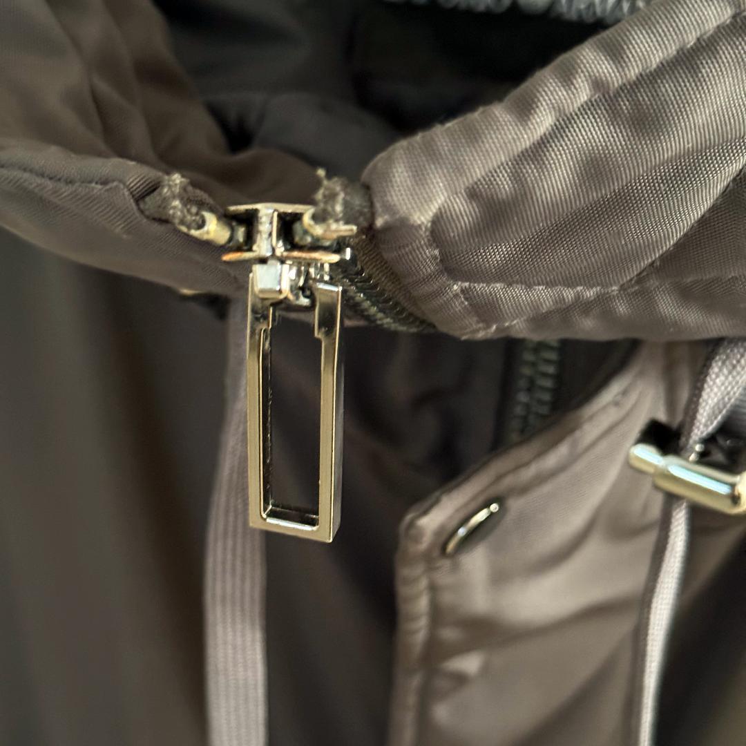 【美品・Lサイズ】EMPORIO ARMANI ダウンジャケット・グレーネイビー