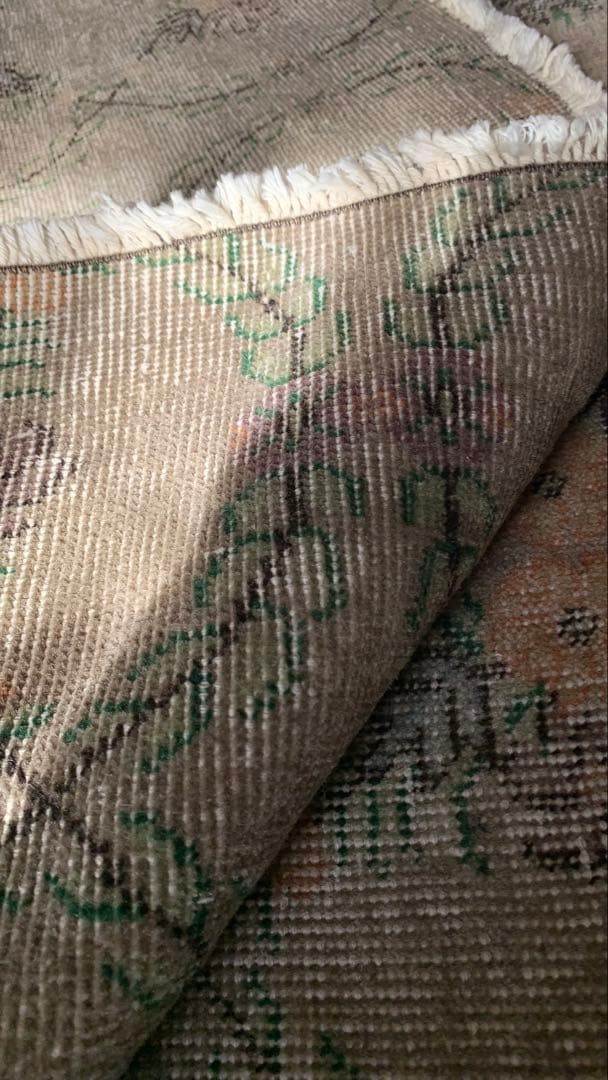 152×263 \"Snuggle whisper” ViNTAGE RUG