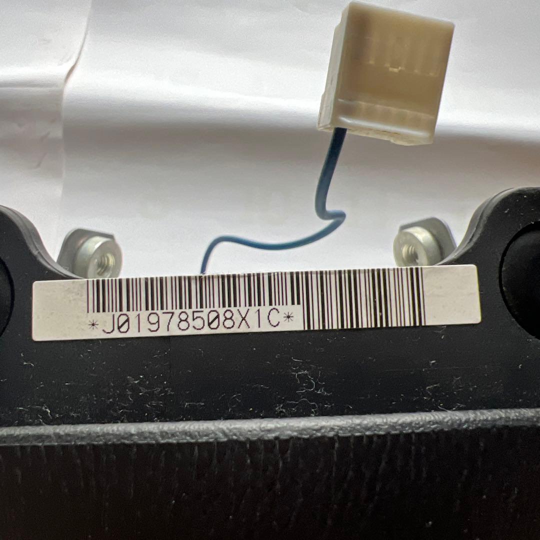 美品 本革 momo ステアリング モモステ