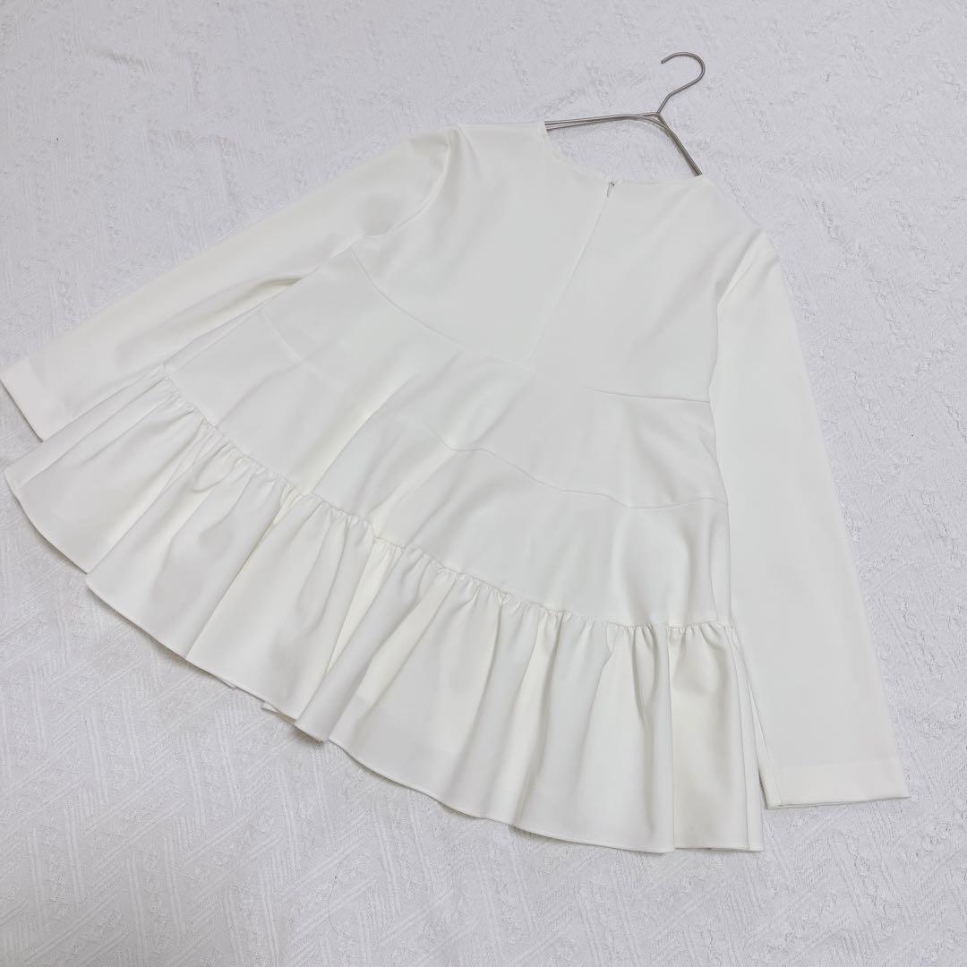 人気⭐︎ヨリ　yori ティアードストレッチブラウス　ホワイト　セレモニー　38