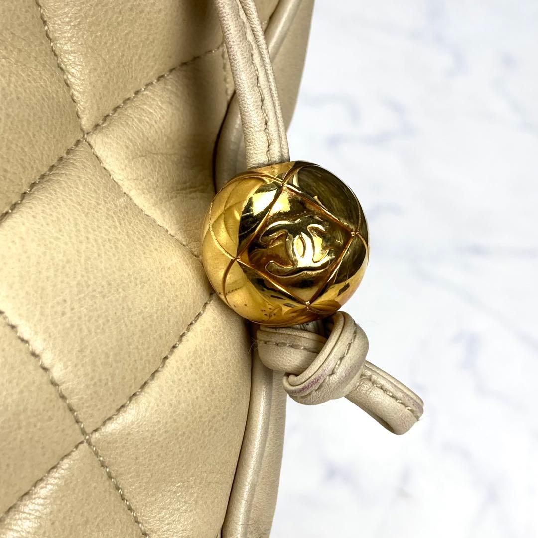CHANEL ココボール ショルダーバッグ キルティング レザー ベージュ