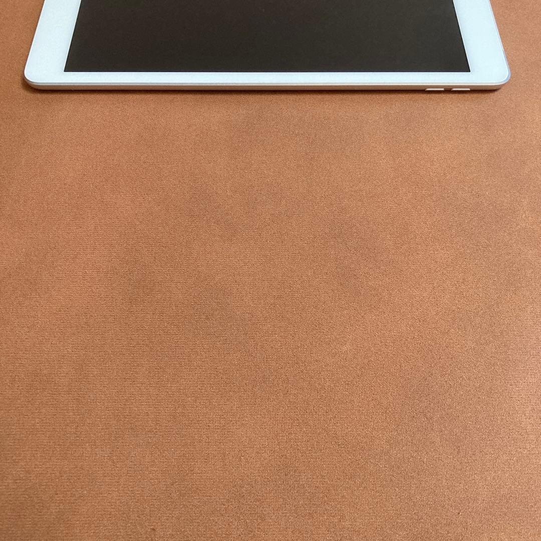 533【早い者勝ち】外観美品☆iPad8 第8世代 32GB SIMフリー☆