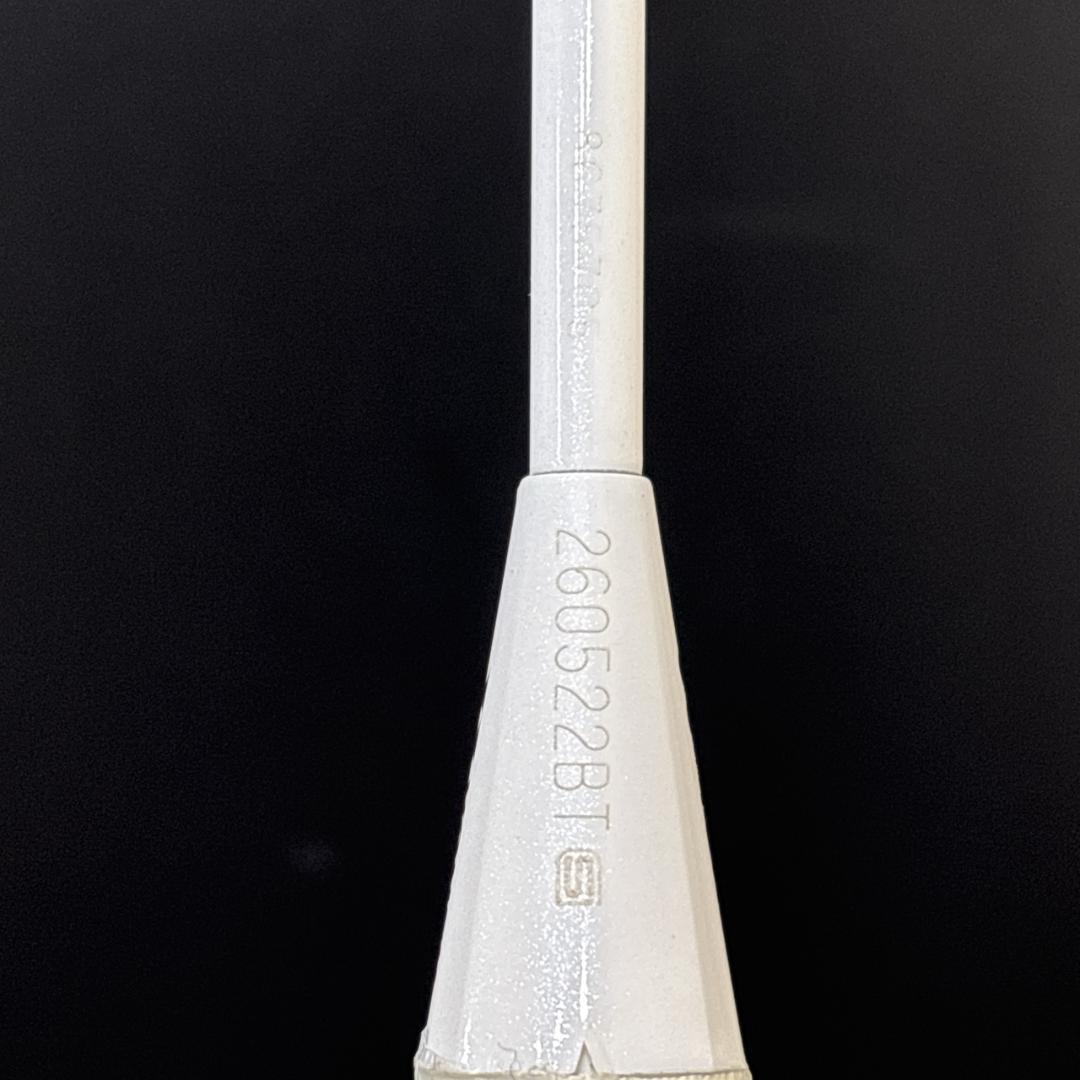 YONEX　ヨネックス　ASTROX　33　バトミントンラケット　ガット無し