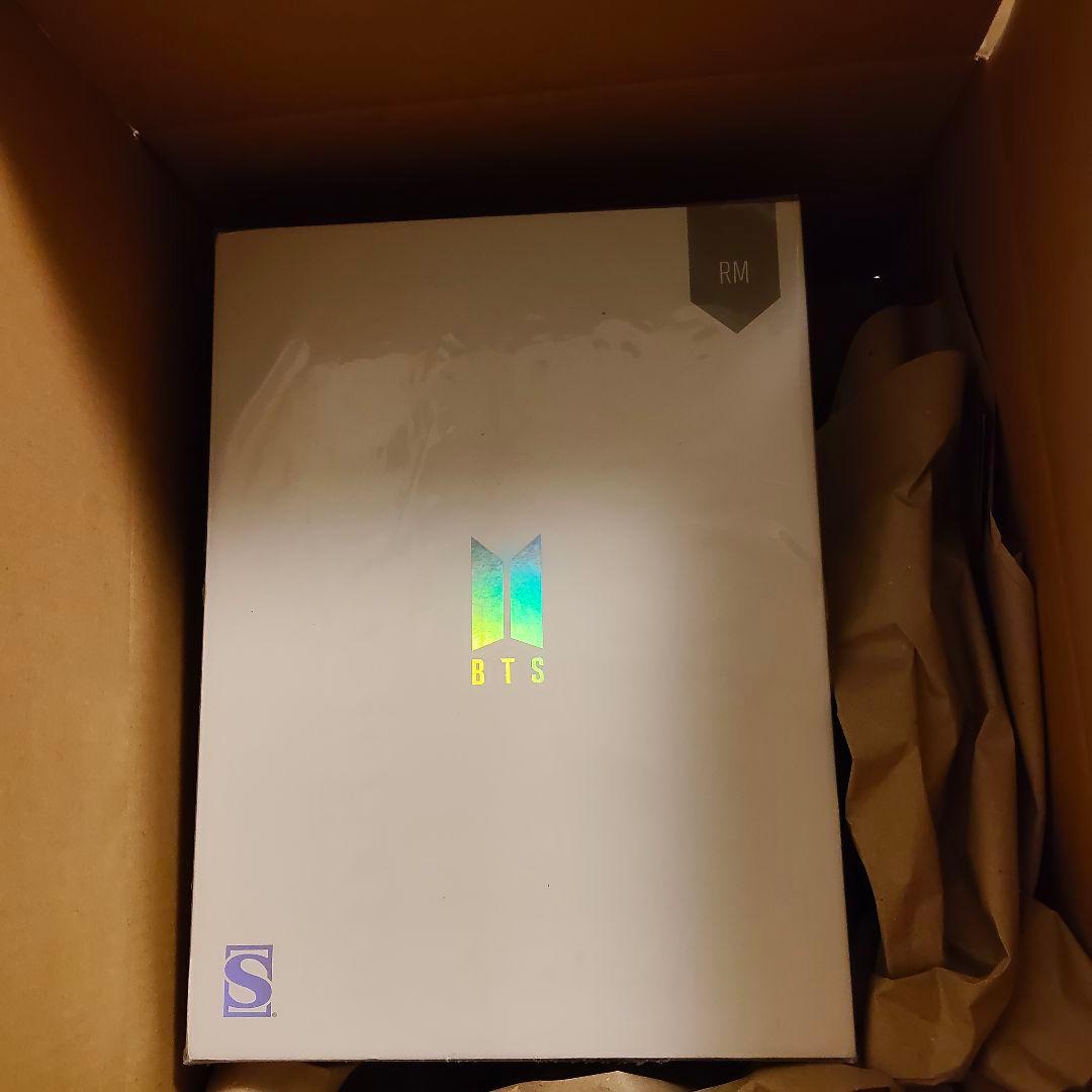 新品 BTS IDOL RM ノンスケールスタチュー 青