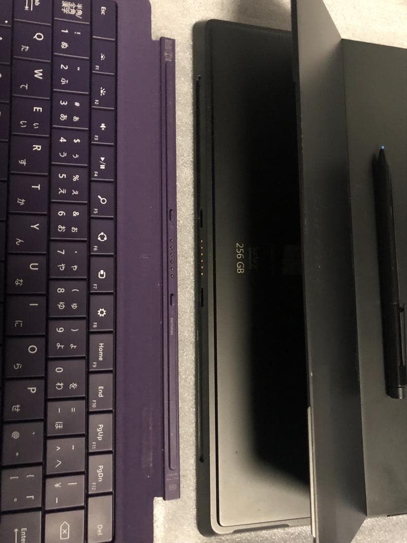 Surface Pro2・C5／8GB／256GB／最新Win11／フルセット