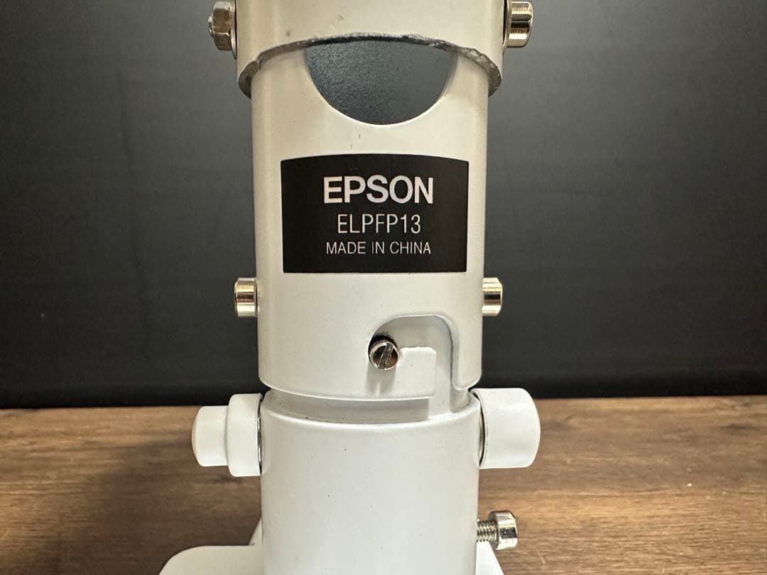 美品　EPSON エプソン　EB-L260F レーザービジネスプロジェクター