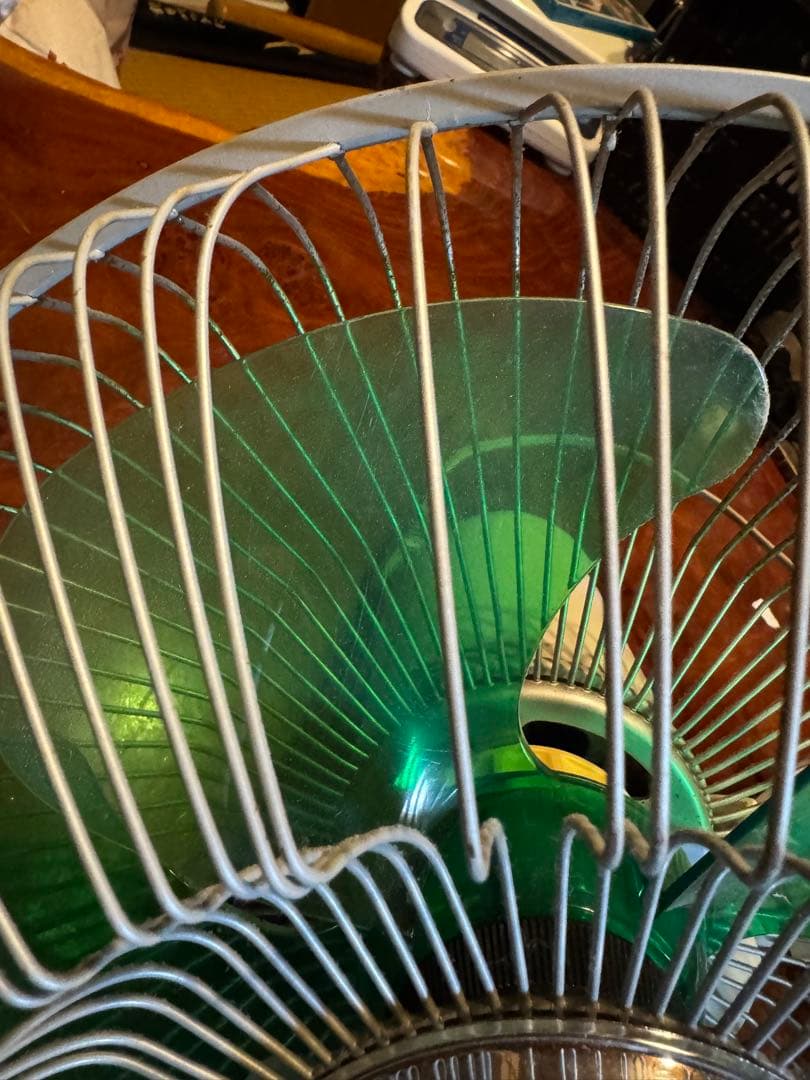 昭和レトロ　奇跡ビンテージ扇風機W-30E42G 動作品ジャンク