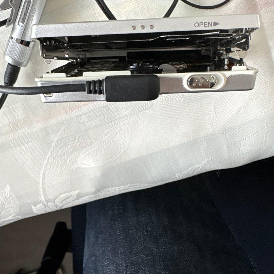 美品　SONY MDウォークマン MZ-E720 完動品