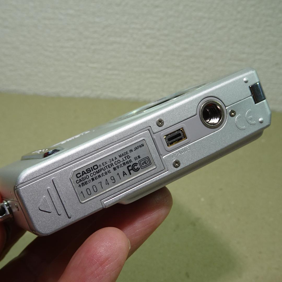カシオ EXILIM EX-Z4 オールドコンデジ デジカメ バッテリー2個付き