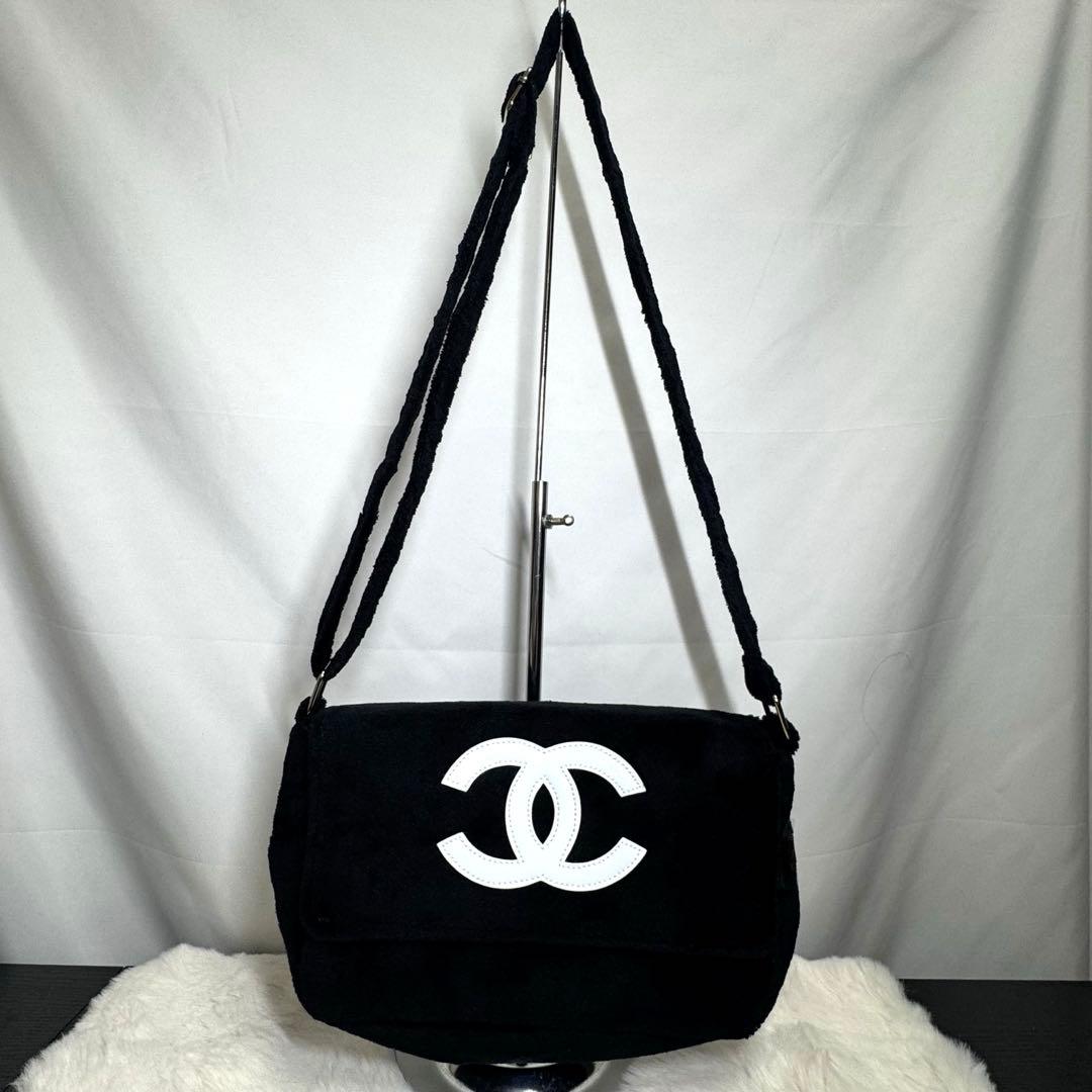 ブラック ミニショルダーバッグ ココデザイン