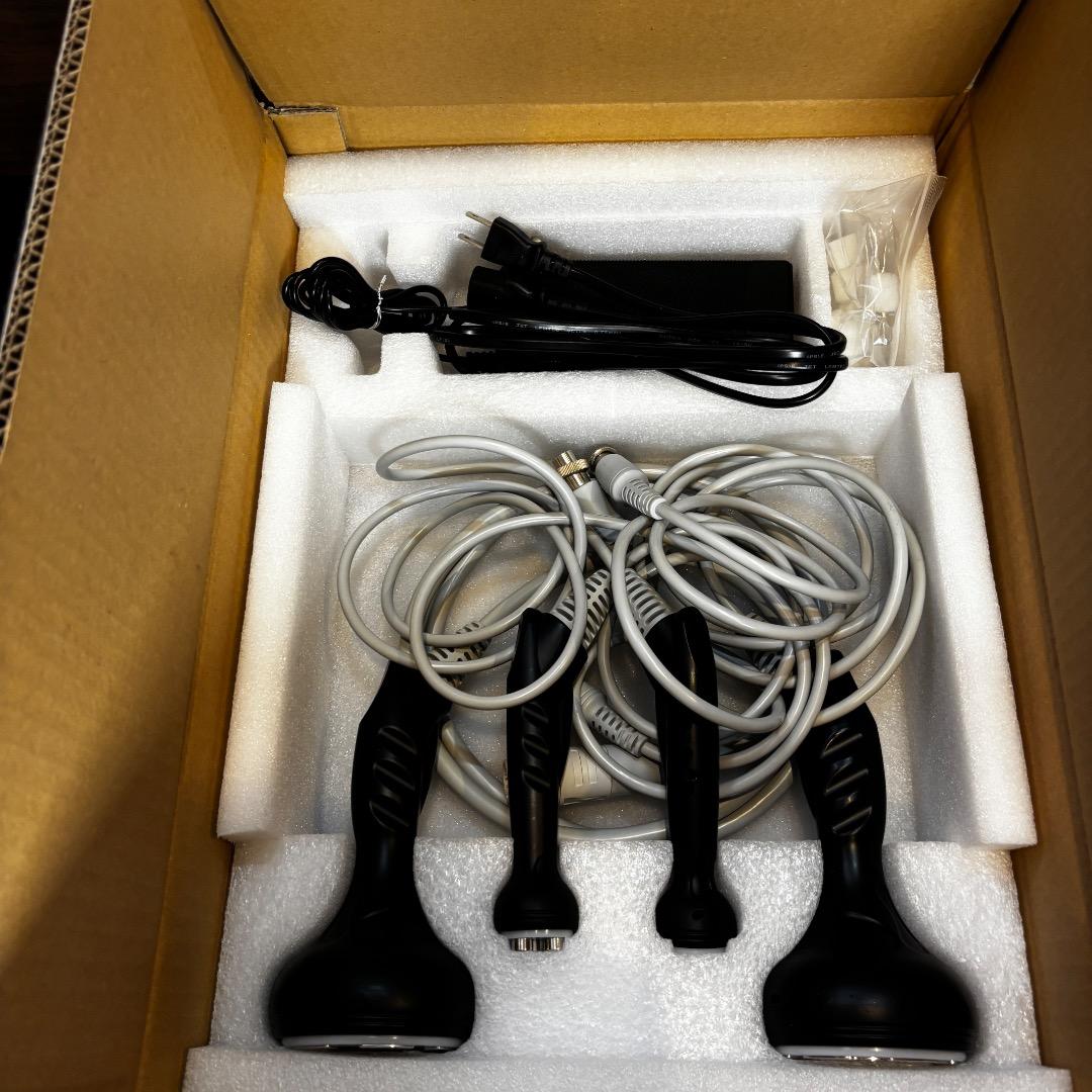 未使用保管品　じぶんdeエステ　セルゼロファスト　吸引　RF