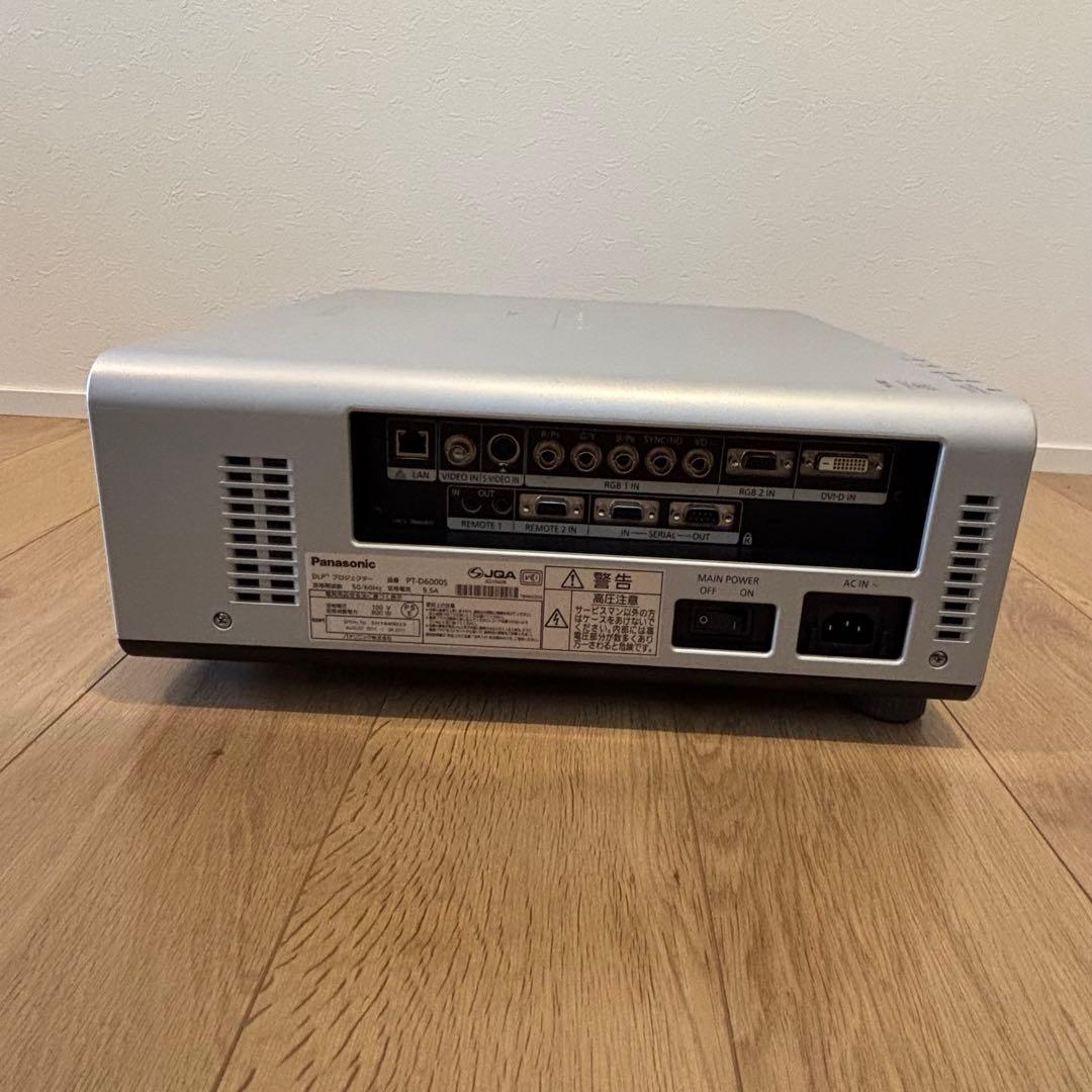 PanasonicDLプロジェクターPT-D6000S使用6921h 1079h