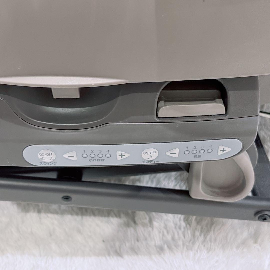 【未使用級】Combi コンビ ネムリラAT 新生児 自動 ハイローチェア