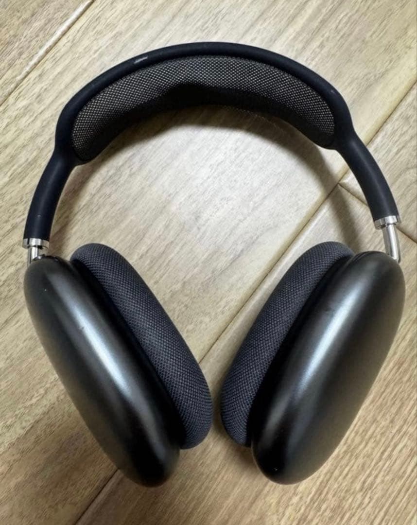 ヘッドホン Apple AirPods Max (Lightning)